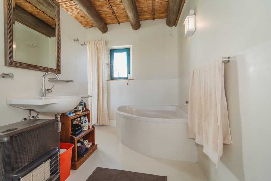 4 Bedroom Property for Sale in Fynbosstrand Western Cape